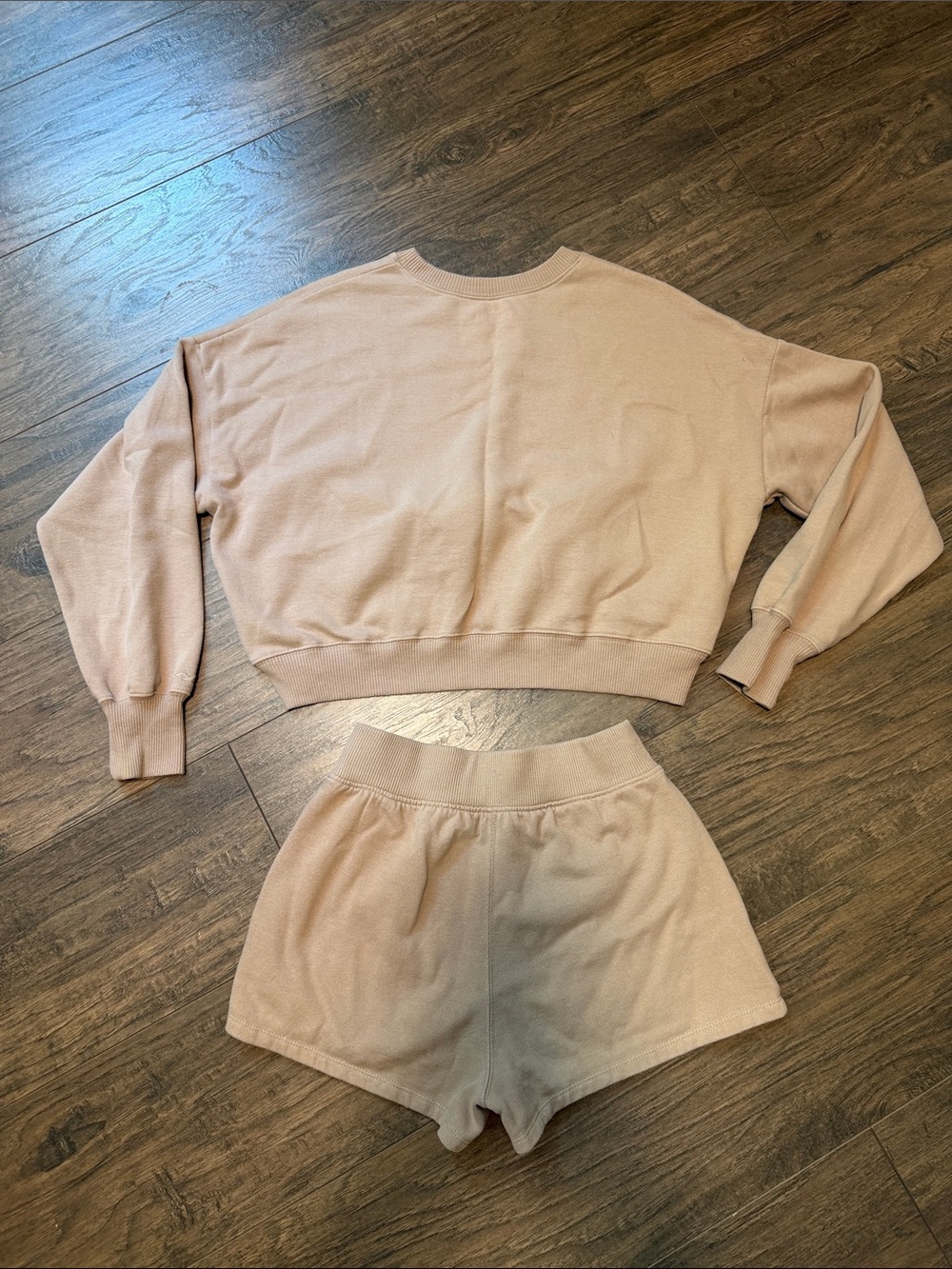 Sweat Set - Picture 4 of 4